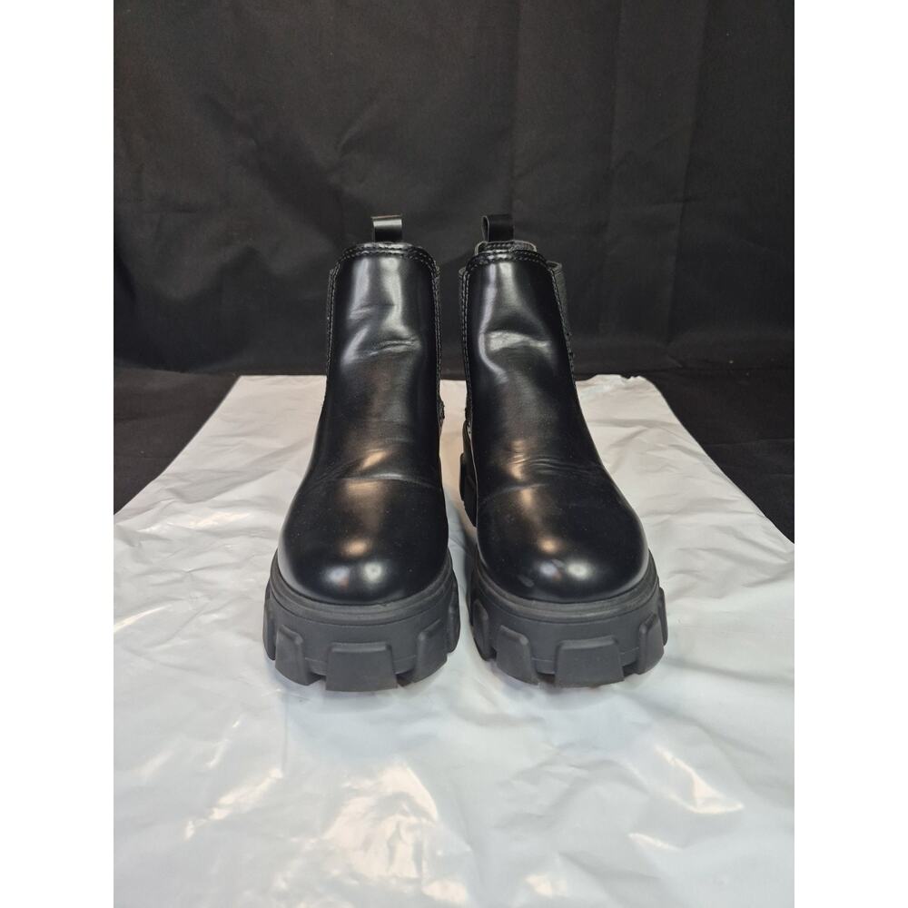 Circus by Sam Edelman Darielle Black Lug Sole Platform Chelsea Boots Sz 10 Woman - Picture 2 of 12